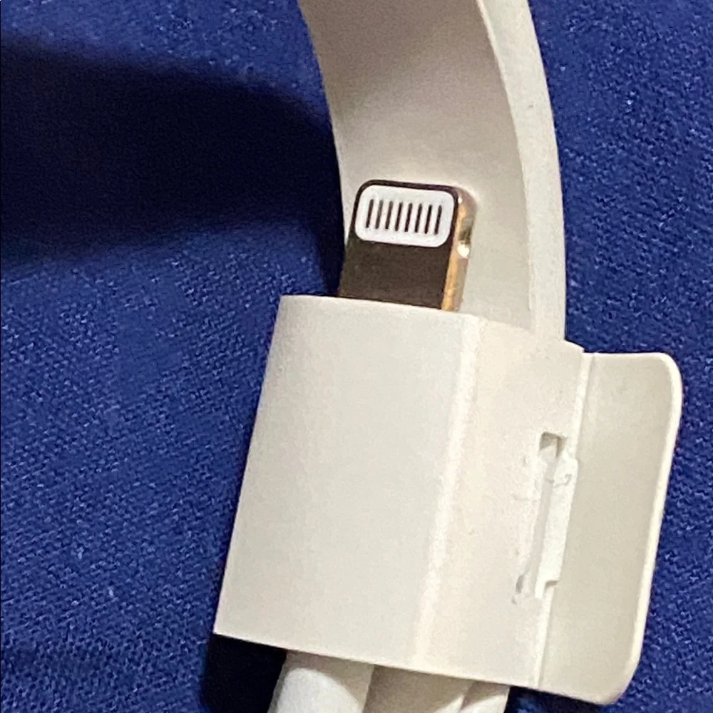 Apple USB-C to Lightning Charging Cable 1m | 1 meter / about 3 feet | for iPhone